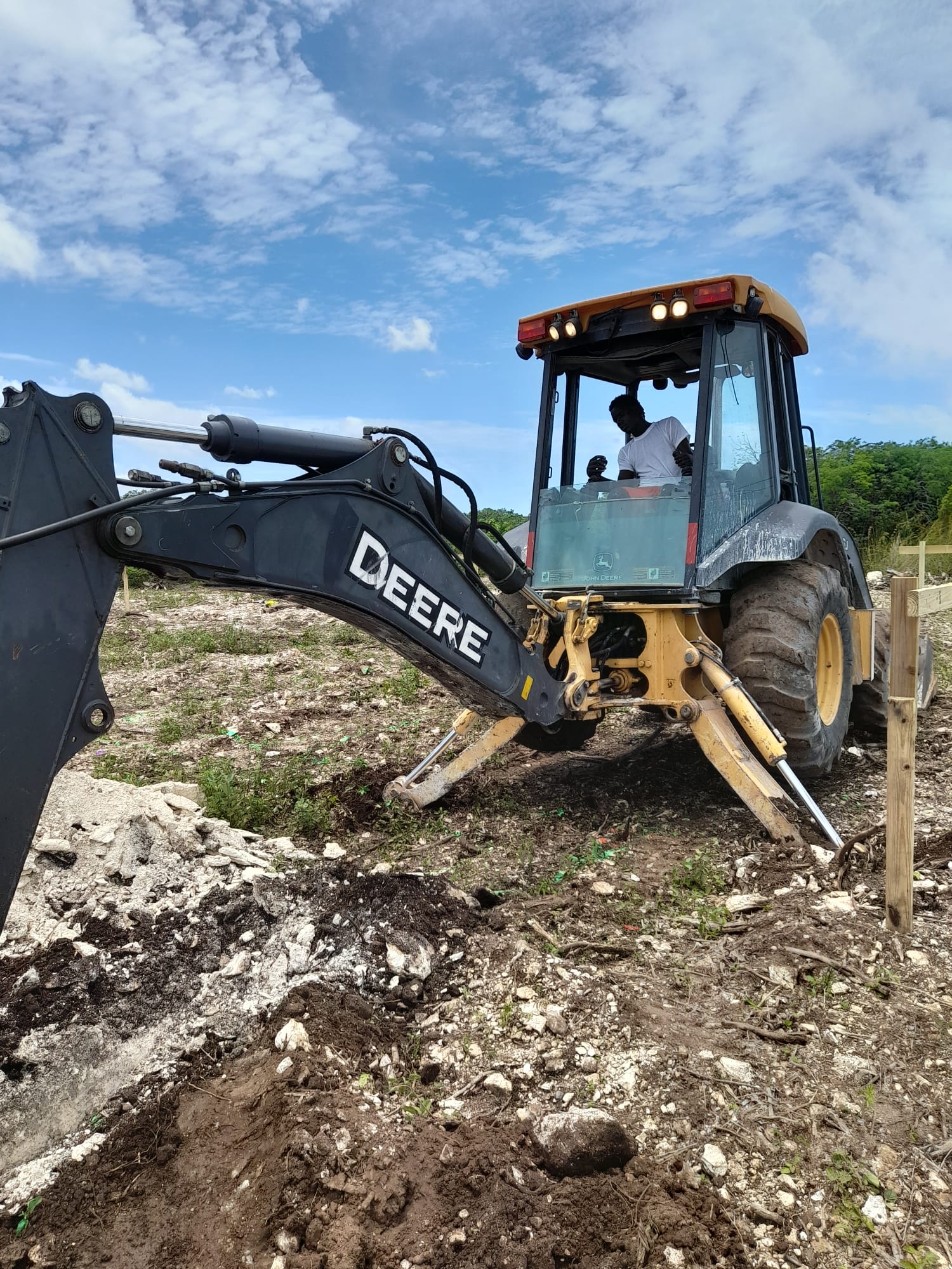 John Deere Excavation